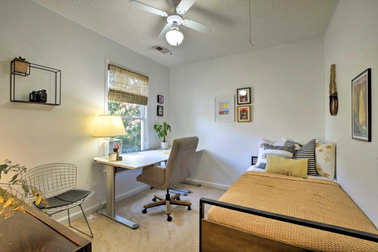 Home With Outdoor Oasis In Downtown Raleigh! 외부 사진